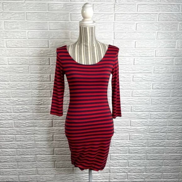 Soprano Striped Open Back Dress Orange Navy Blue Size Small - Picture 1 of 7